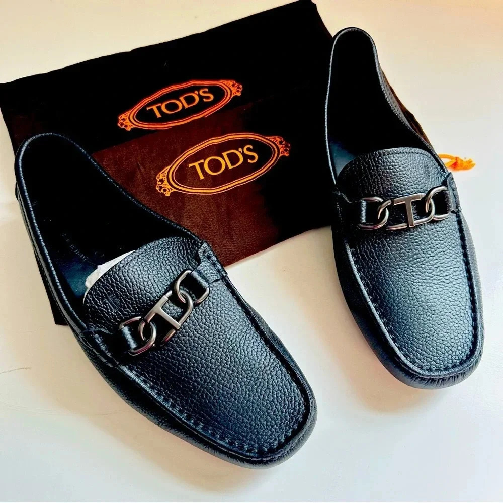 NWOT Tod’s Gommino Driving Leather Loafers